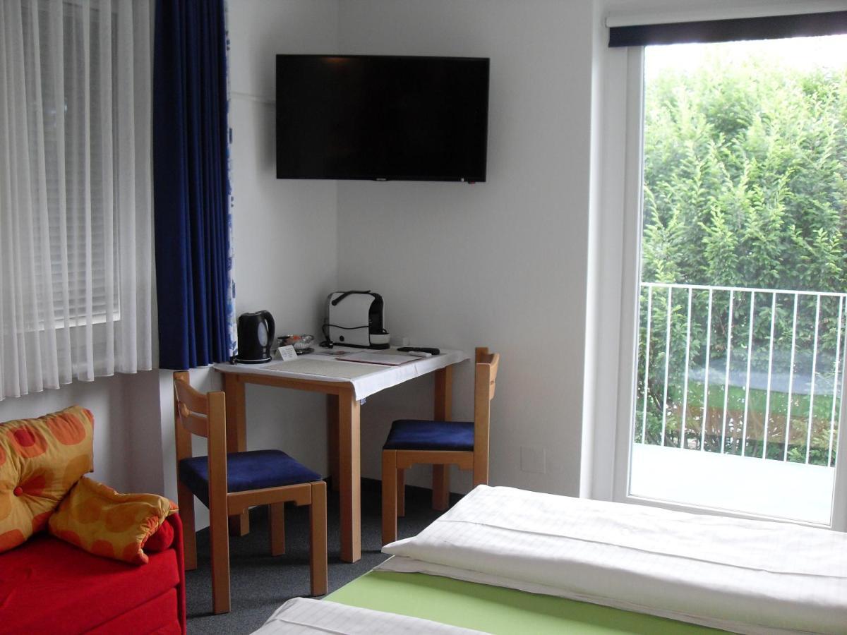 Haus Edith Privathaus mit Gästezimmern Bregenz Exterior foto