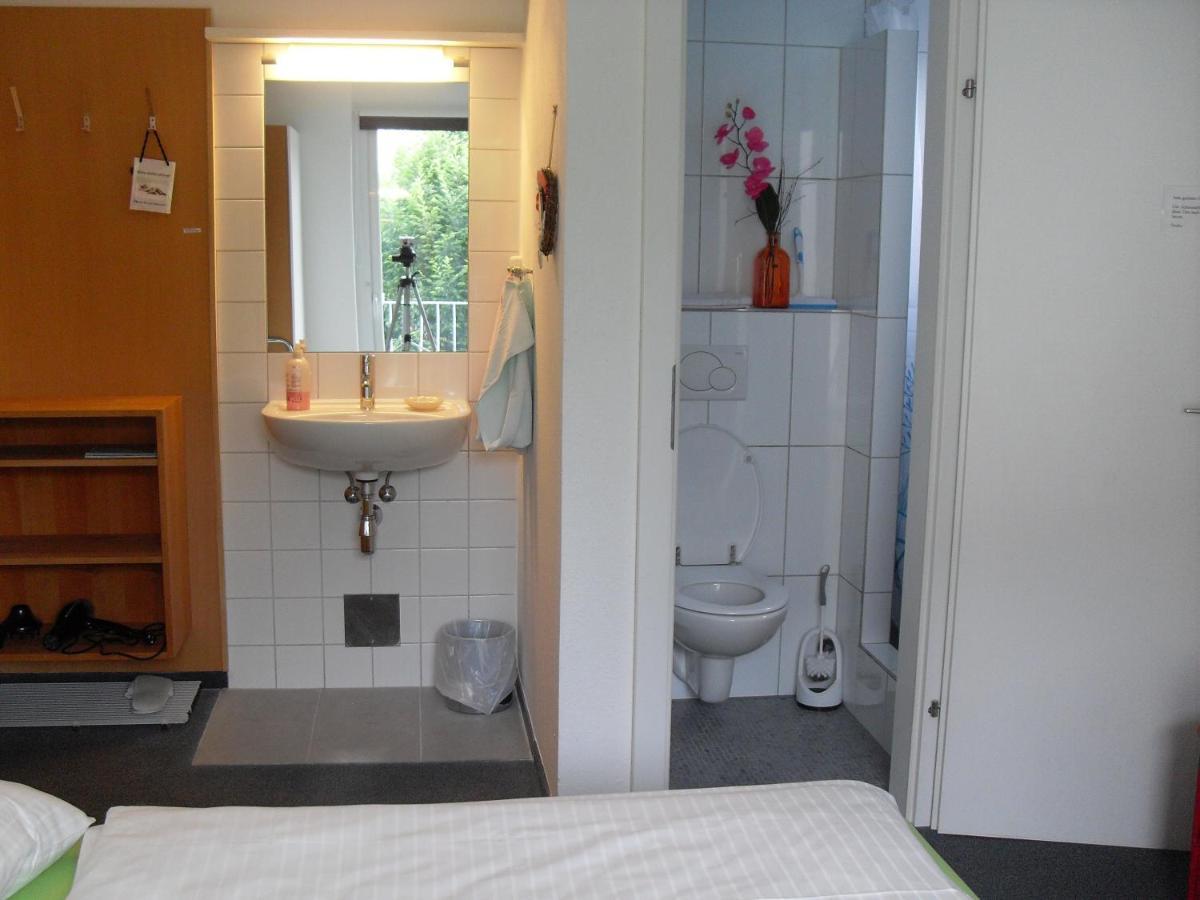Haus Edith Privathaus mit Gästezimmern Bregenz Exterior foto
