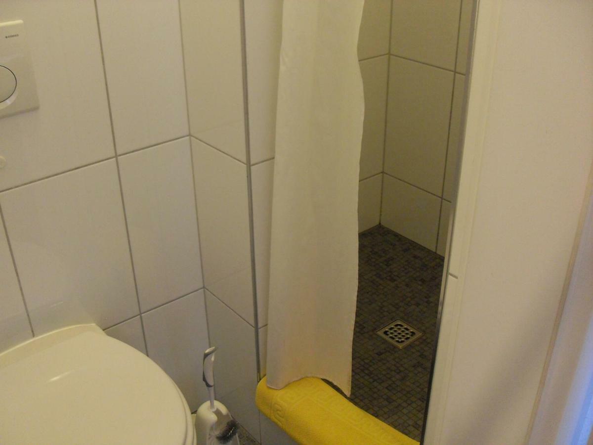Haus Edith Privathaus mit Gästezimmern Bregenz Exterior foto